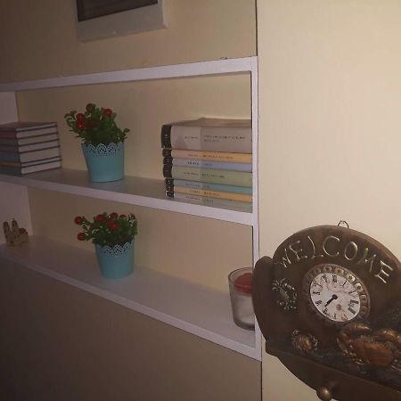 Apartman Tatjana Sutomore Buitenkant foto