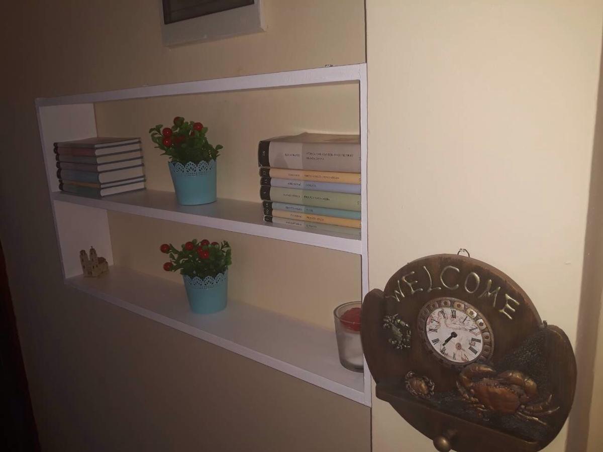Apartman Tatjana Sutomore Buitenkant foto